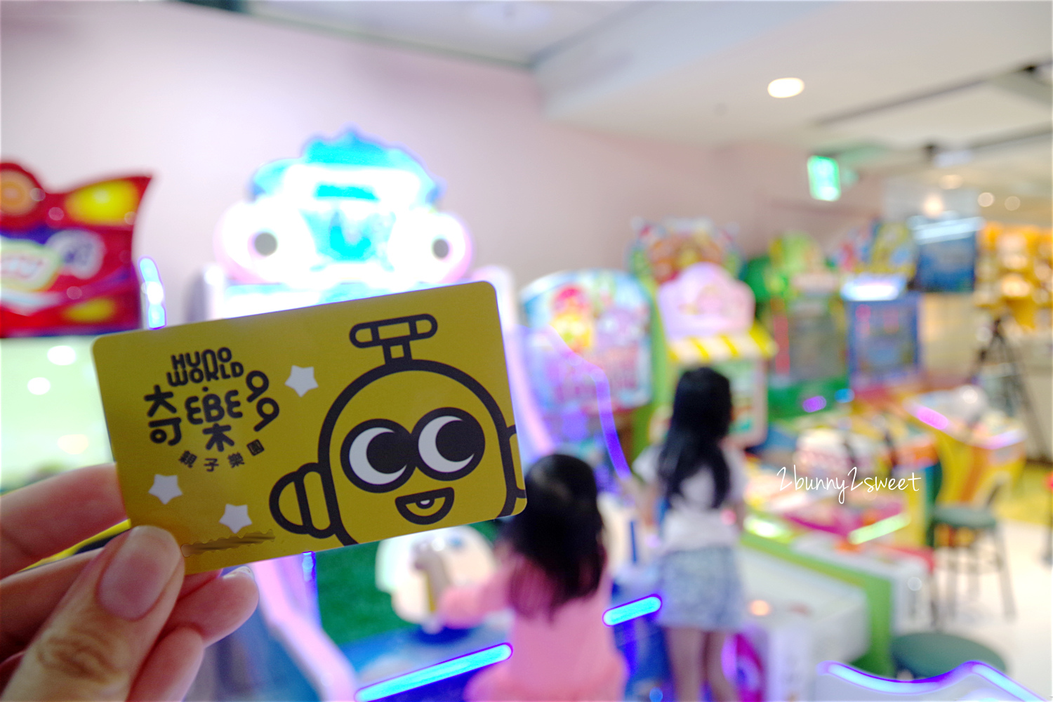 [台北。室內樂園] 奇樂多親子樂園～不只球池、滑梯、扮家家，還有迷你賽道可以騎馬~CITYLINK 南港店裡小而美的室內遊樂園｜雨天景點｜室內景點 @兔兒毛毛姊妹花