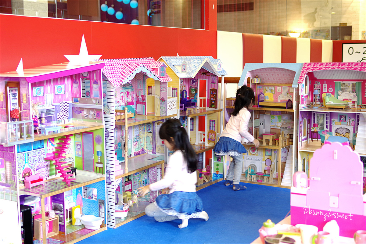 [台中。親子餐廳] 大樹先生親子餐廳 台中崇德店～極光馬戲團主題設施 x 2018 全新菜單 x 度小月台灣小吃～讓小孩玩得開心、爸媽吃得不委屈 @兔兒毛毛姊妹花