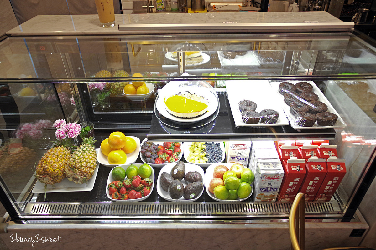 台北親子餐廳》Minime Kids Cafe 親子餐廳～韓系精緻夢幻遊戲區 x 超美味韓式年糕炸雞～台北東區超夢幻親子餐廳 @兔兒毛毛姊妹花