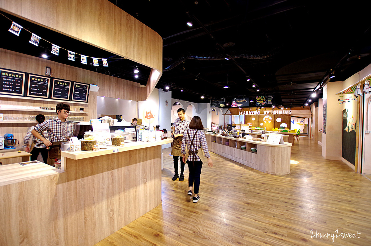 [台中。親子餐廳] 小食課 Little Diner 親子友善廚房～PIZZA、鬆餅、鮮果汁，自己的餐點自己做～注重食育、採用產銷履歷完整新鮮優質食材做美味料理的高質感親子餐廳 (玩劇島旁) @兔兒毛毛姊妹花
