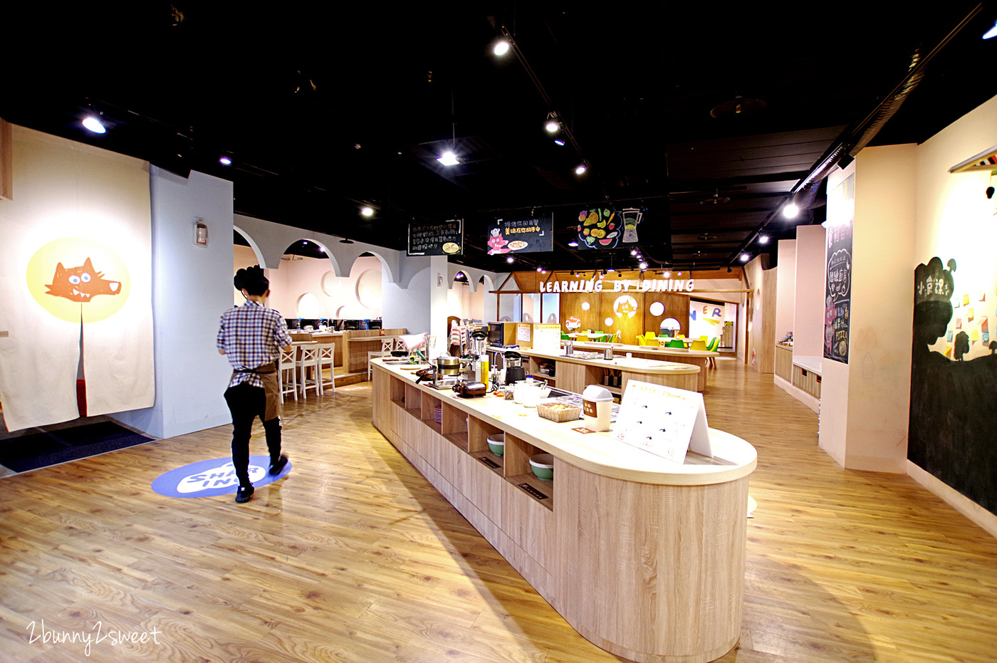 [台中。親子餐廳] 小食課 Little Diner 親子友善廚房～PIZZA、鬆餅、鮮果汁，自己的餐點自己做～注重食育、採用產銷履歷完整新鮮優質食材做美味料理的高質感親子餐廳 (玩劇島旁) @兔兒毛毛姊妹花