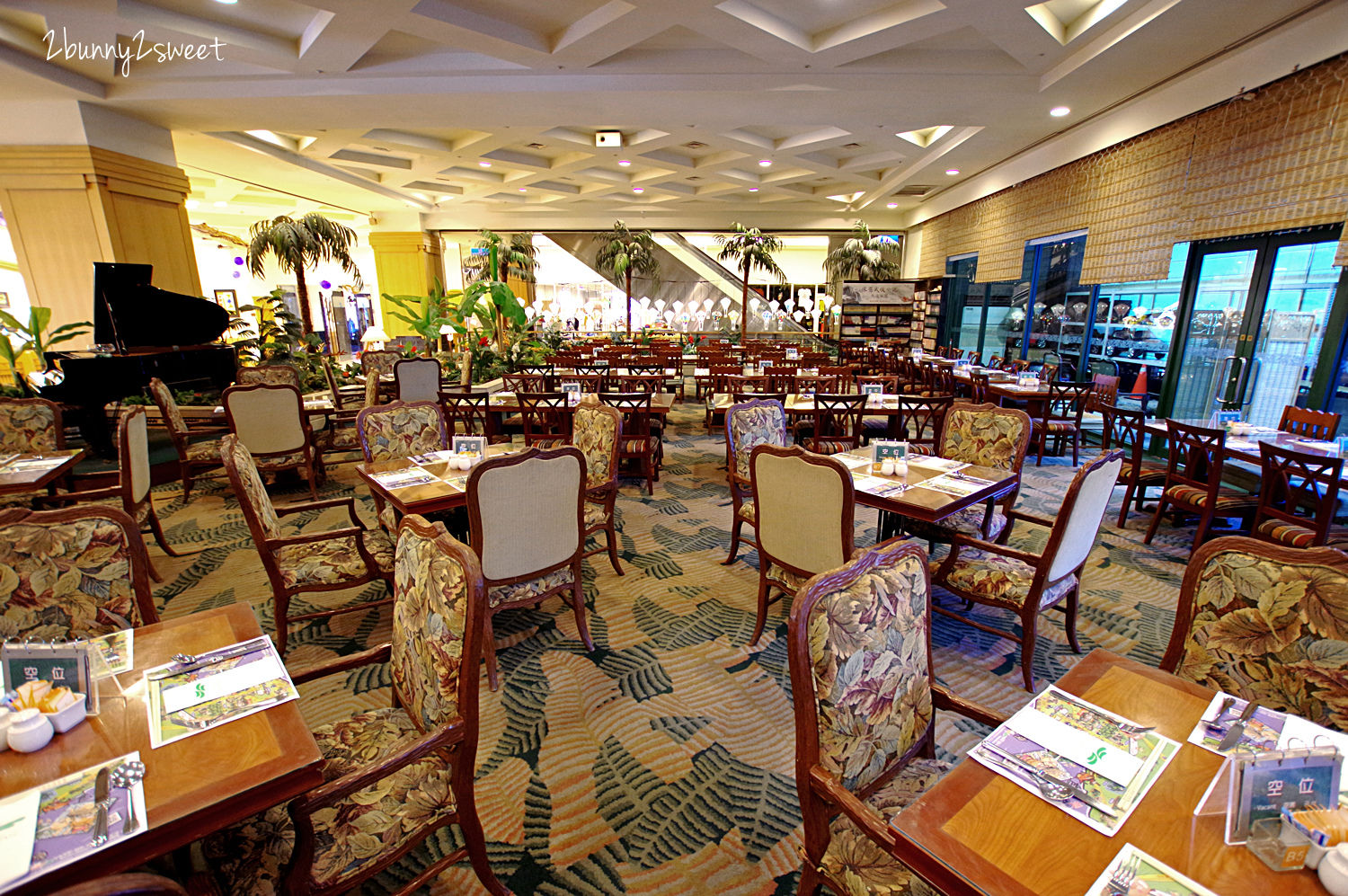 台東親子飯店》娜路彎大酒店～擁有鹹水養生泳池、室內溫泉水療池、兒童滑梯戲水池、兒童遊戲室的高 C/P 值老字號五星級飯店｜豪華親子房｜台東住宿推薦 @兔兒毛毛姊妹花