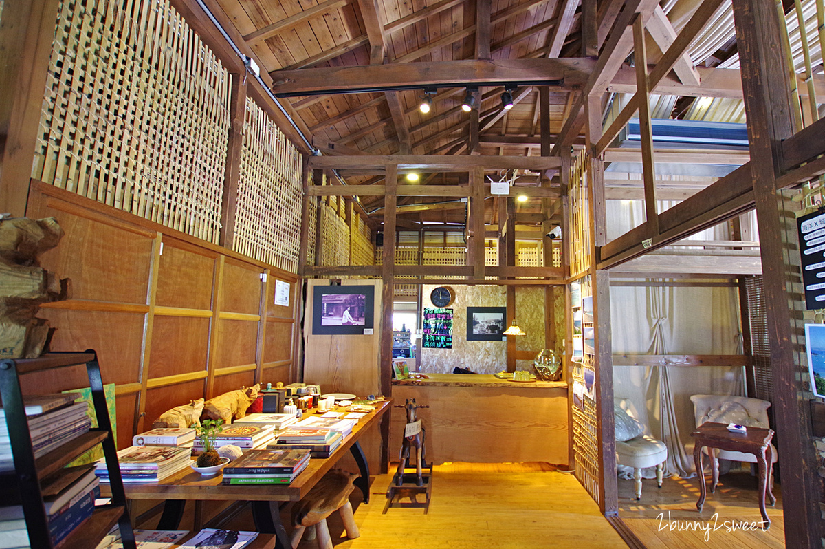 [台東。老屋咖啡] 出出實驗坊 Chu Chu Studio～日式木造老屋 x 遼闊草地庭園 x 輕食午茶咖啡～台東市區慵懶放鬆的老屋咖啡｜庭園咖啡｜台東美食 @兔兒毛毛姊妹花