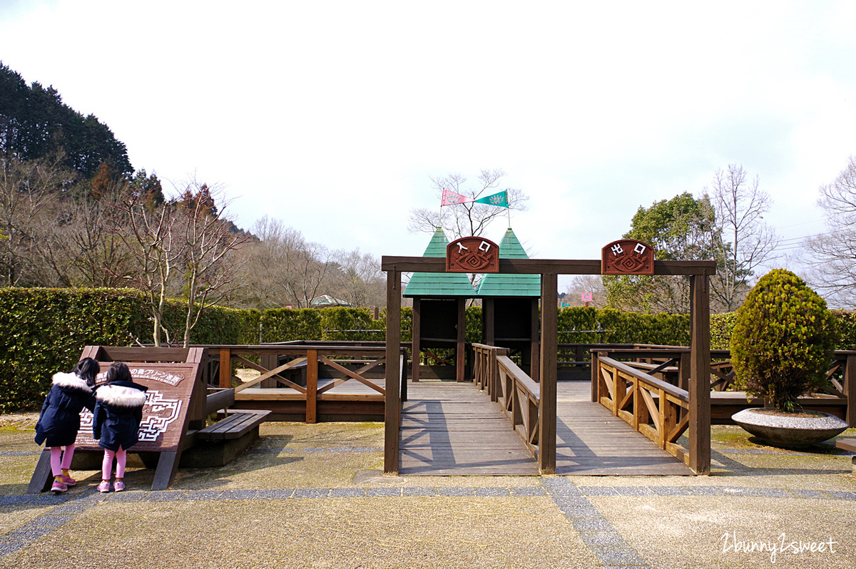 【夜須高原紀念之森】福岡親子景點推薦｜免費恐龍溜滑梯公園、戲水區、森林迷宮免費玩 @兔兒毛毛姊妹花