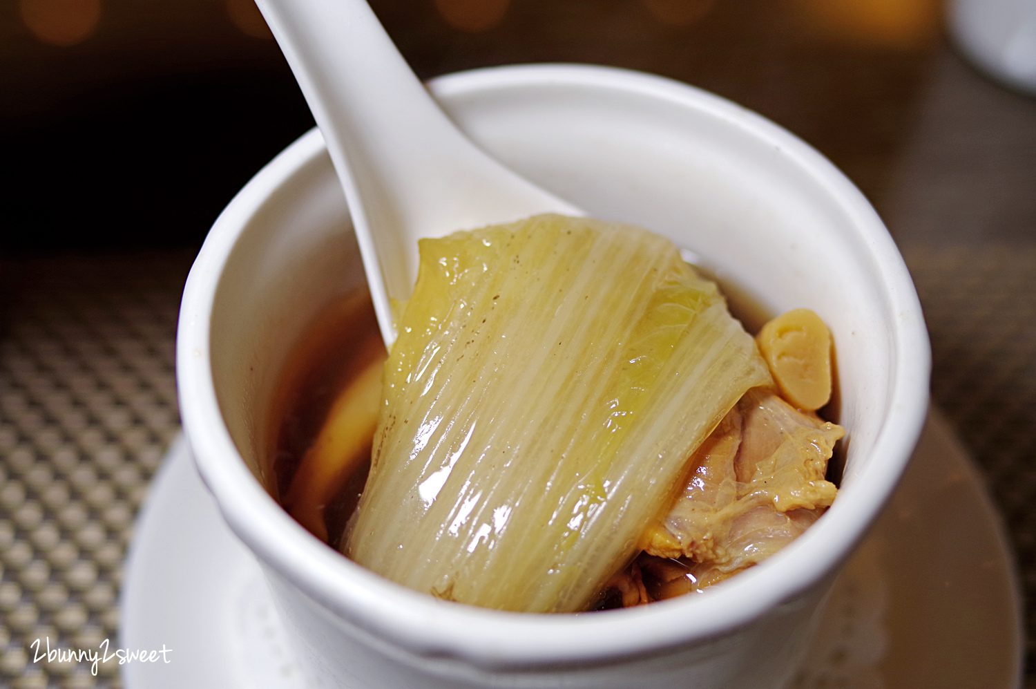 [宜蘭。親子飯店] 瓏山林蘇澳冷熱泉度假飯店～茶香小旅行 x 汽車電影院 x 泡泡嘉年華 x 趣味划船賽 x 主廚分子料理 x 在地精釀啤酒～兩天一夜吃飽玩爽度假行程｜2019 精彩一夏‧瓏山林假期｜全新主廚菜單 @兔兒毛毛姊妹花