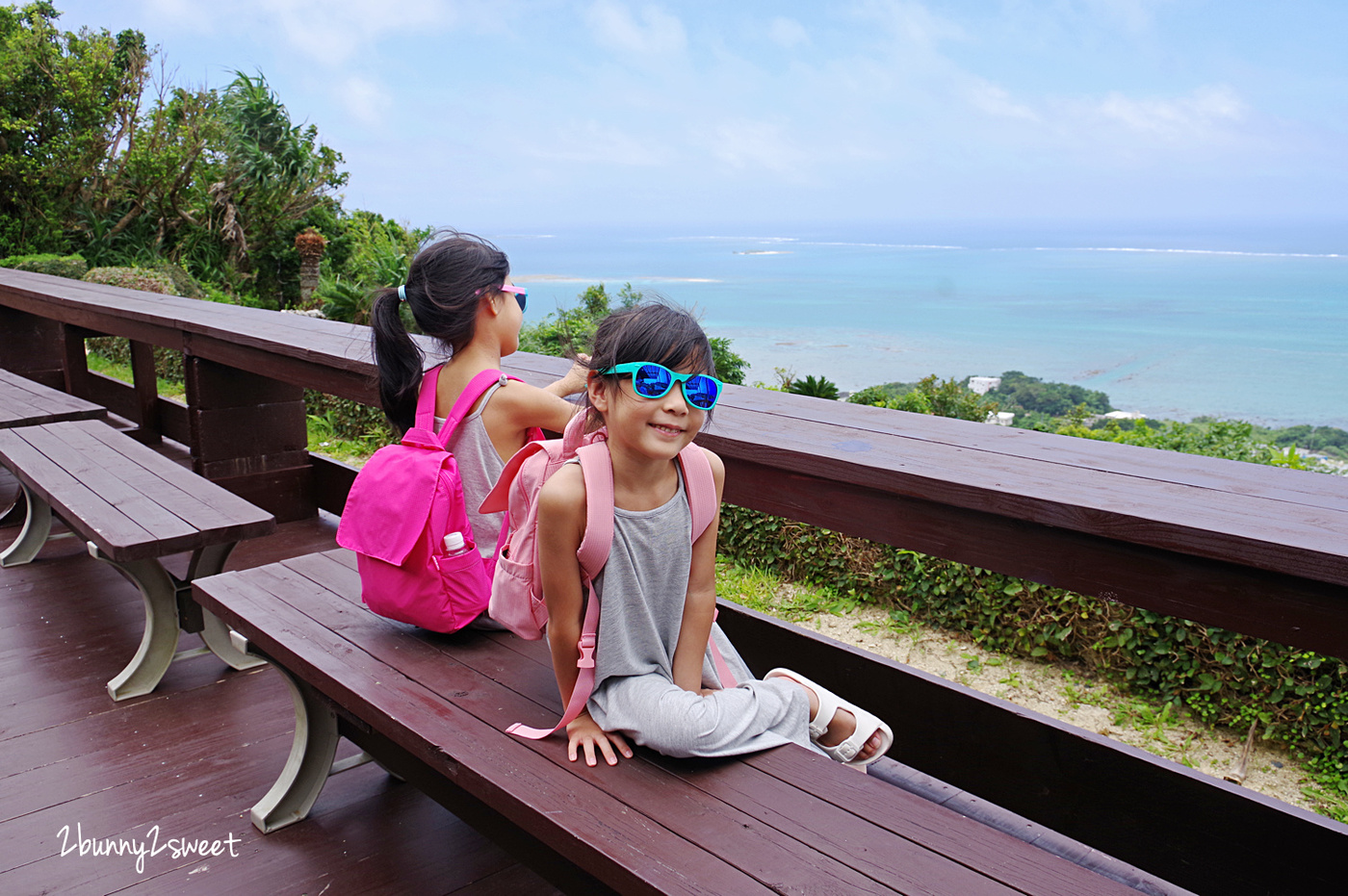 沖繩海景餐廳「Cafe 薑黃花 Cafe Kurukuma」沖繩南城最療癒的海景咖啡廳南洋料理 @兔兒毛毛姊妹花