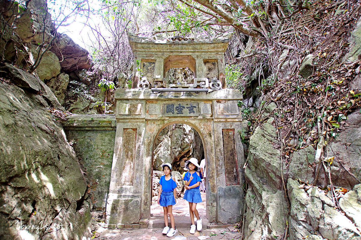 [越南｜峴港。景點] 五行山 Ngũ H&agrave;nh Sơn~大理石山裡藏著莊嚴佛寺、洞窟大佛、壯麗美景～峴港必遊 Marble Mountain｜中越旅遊｜Bamboo Airway 越竹航空｜峴港直航｜誠旺旅行社 愛越峴港 @兔兒毛毛姊妹花