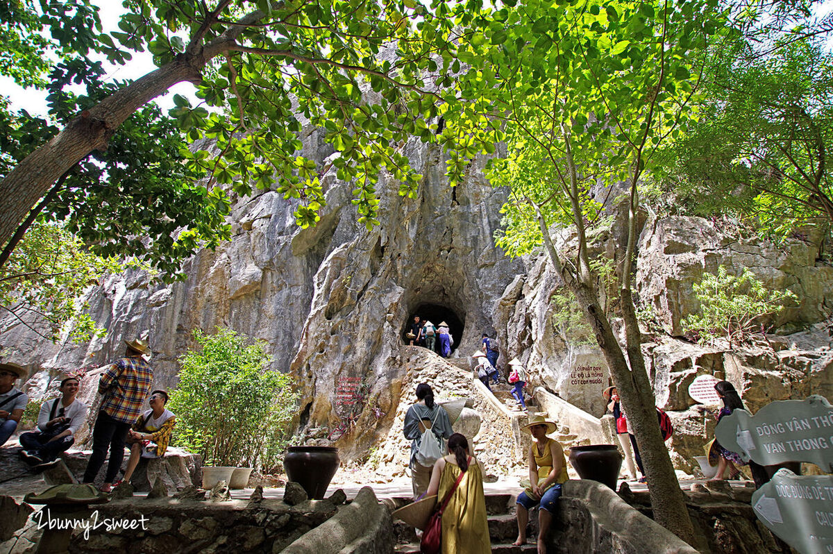 [越南｜峴港。景點] 五行山 Ngũ H&agrave;nh Sơn~大理石山裡藏著莊嚴佛寺、洞窟大佛、壯麗美景～峴港必遊 Marble Mountain｜中越旅遊｜Bamboo Airway 越竹航空｜峴港直航｜誠旺旅行社 愛越峴港 @兔兒毛毛姊妹花