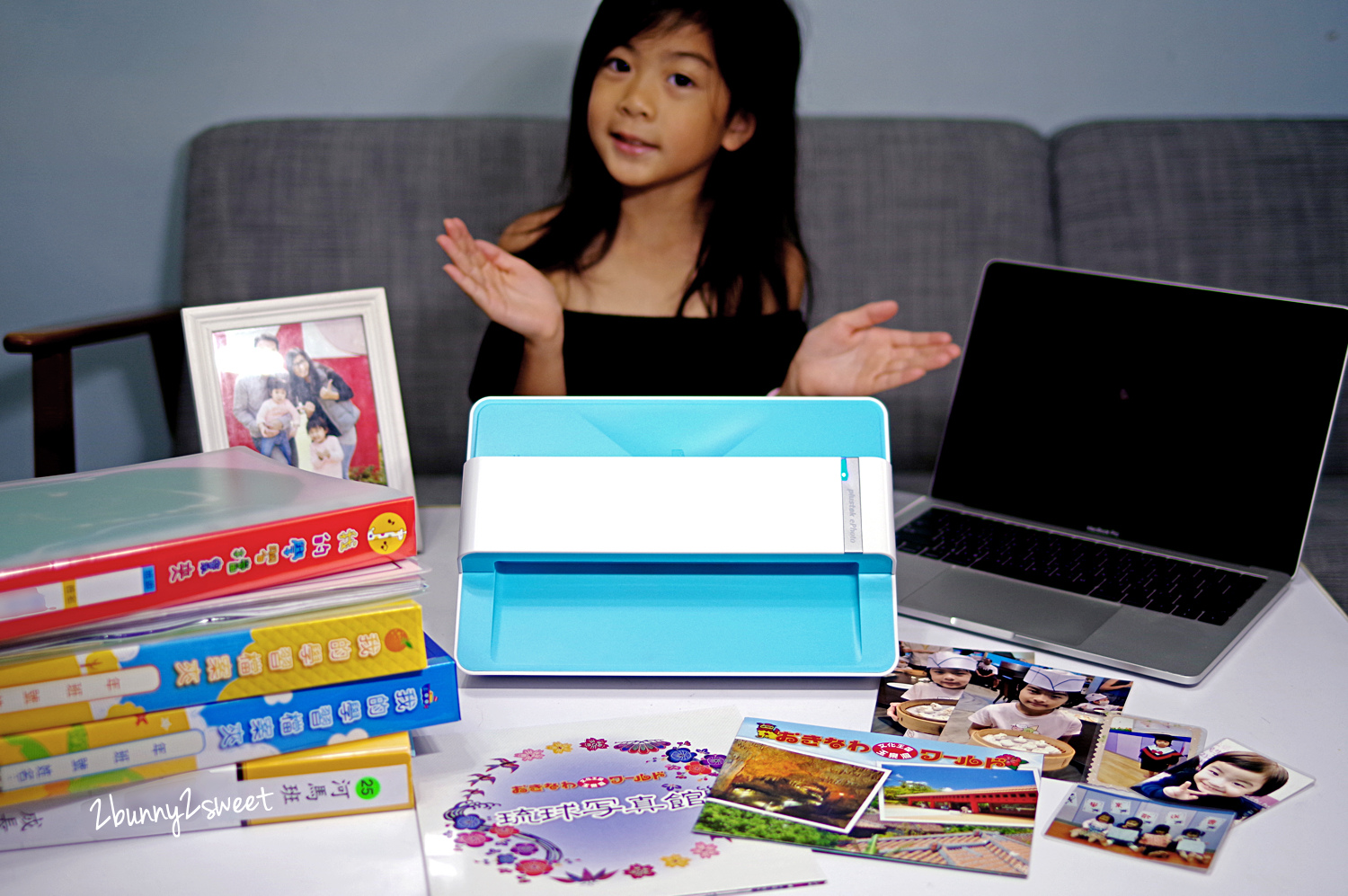 [3C好物。開箱] Plustek ePhoto 相片達人~把回憶數位化珍藏、分享的好工具  & 樹火紀念紙文化基金會 手抄紙體驗｜Plustek ePhoto Z300 照片/文件雙用輕巧型掃描器開箱介紹 @兔兒毛毛姊妹花