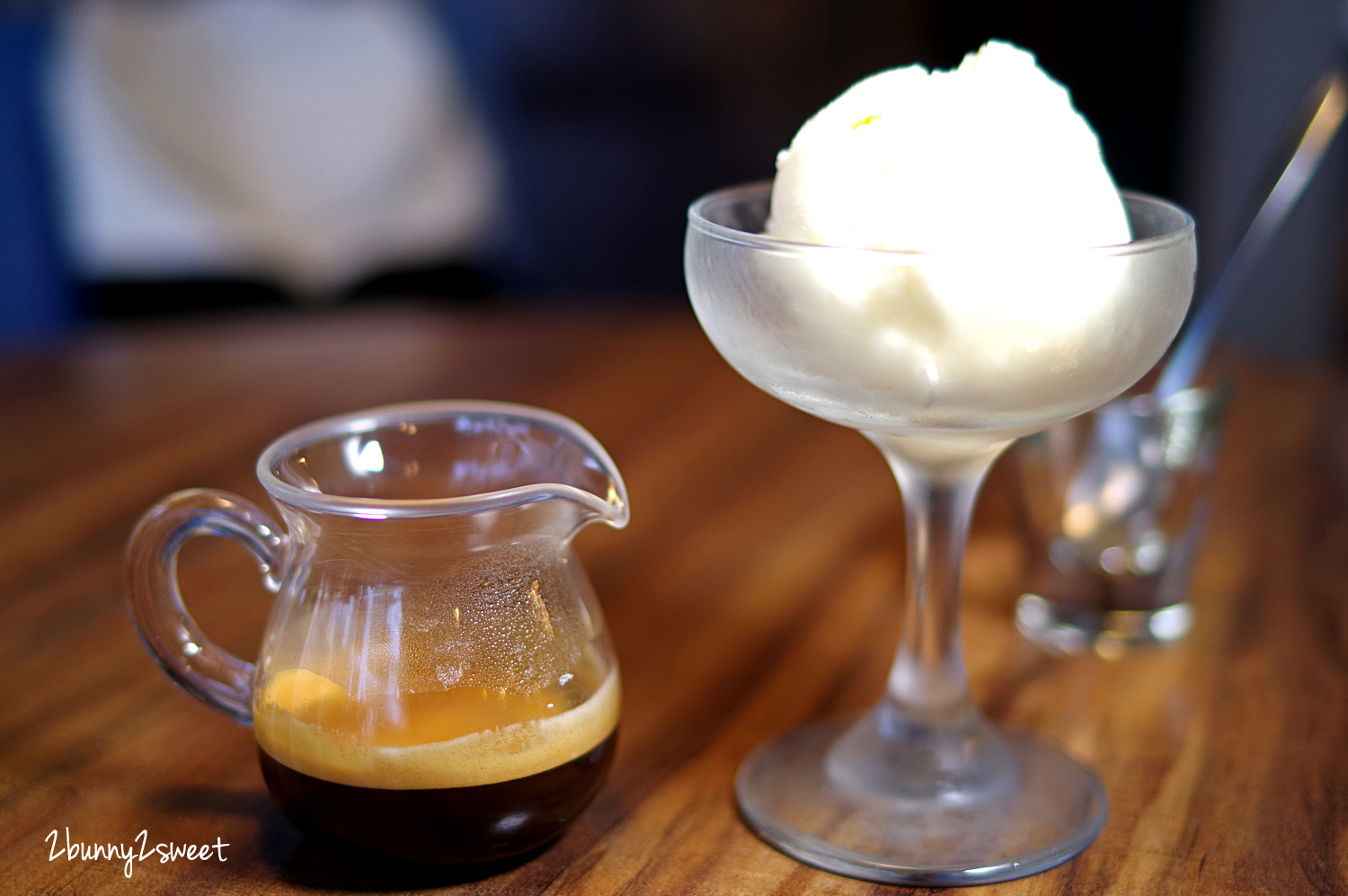 [台北。美食] TOASTERiA CAFE 吐司利亞 敦南店～優質食材「究好豬」進駐 安心肉品做料理x 創意美味帕尼尼、歐姆蛋、早午餐～環境放鬆舒適的地中海料理餐廳～捷運板南線忠孝敦化站咖啡廳 @兔兒毛毛姊妹花