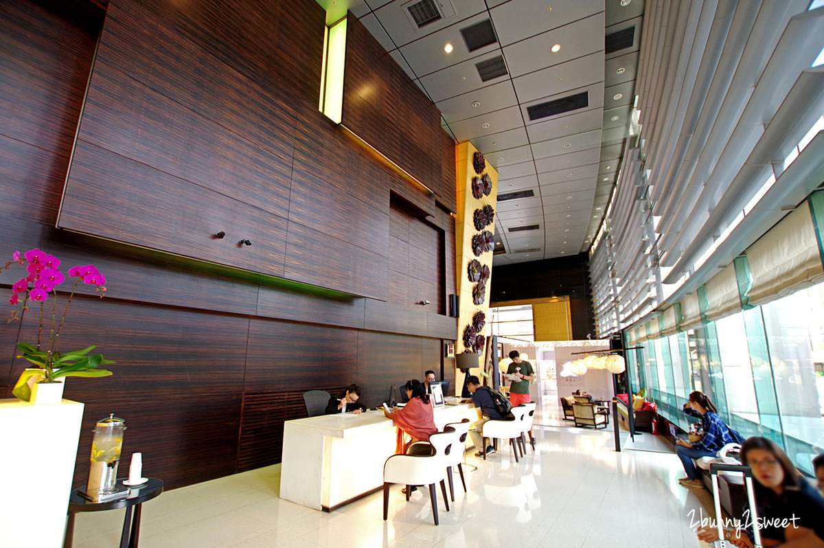 [台中。親子友善飯店] 台中亞緻大飯店 The Landis Taichung (原 Hotel ONE)～擁有絕佳地理位置、中台灣最高飯店景致、豐盛美味餐飲、便利智慧化客房、暖心療癒小物～適合商務人士也適合親子的高質感飯店｜頂餐廳下午茶｜異料理早餐 @兔兒毛毛姊妹花