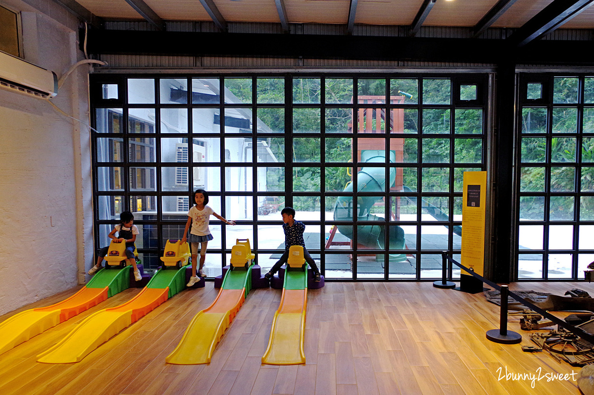 【宜蘭室內景點】蘇澳計程車博物館 TAXI Museum：全球首間車迷必訪博物館！ @兔兒毛毛姊妹花