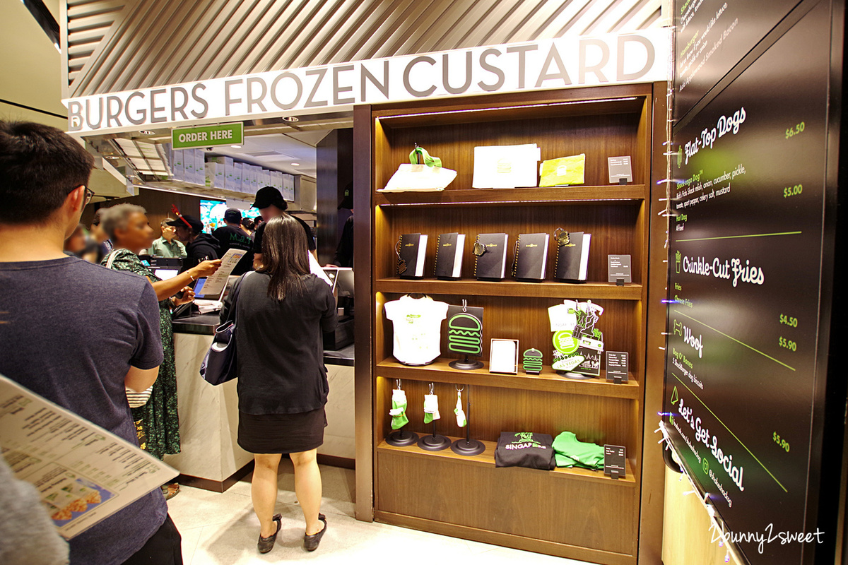 [新加坡｜樟宜。美食] 星耀樟宜必吃 Shake Shack Jewel Changi Airport~美國紐約最好吃漢堡在新加坡的唯一分店，獨家斑蘭奶昔超特別｜位置｜菜單｜限定餐點 @兔兒毛毛姊妹花