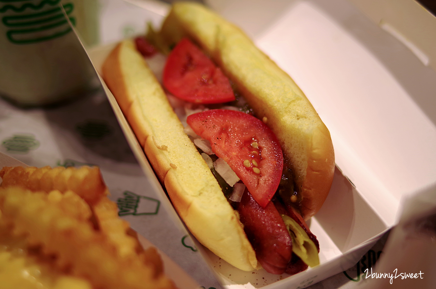 [新加坡｜樟宜。美食] 星耀樟宜必吃 Shake Shack Jewel Changi Airport~美國紐約最好吃漢堡在新加坡的唯一分店，獨家斑蘭奶昔超特別｜位置｜菜單｜限定餐點 @兔兒毛毛姊妹花
