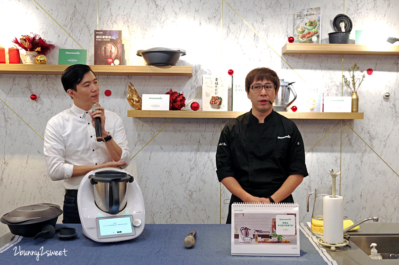[廚房家電。推薦] Thermomix 美善品多功能料理機 TM6 ～內建平板電腦和 15 種料理功能， Cookidoo 2500 道菜單時時更新，引導式烹飪用手指頭就能輕鬆出好菜～連小學生都能變身大廚的烹飪神器全新上市!! @兔兒毛毛姊妹花