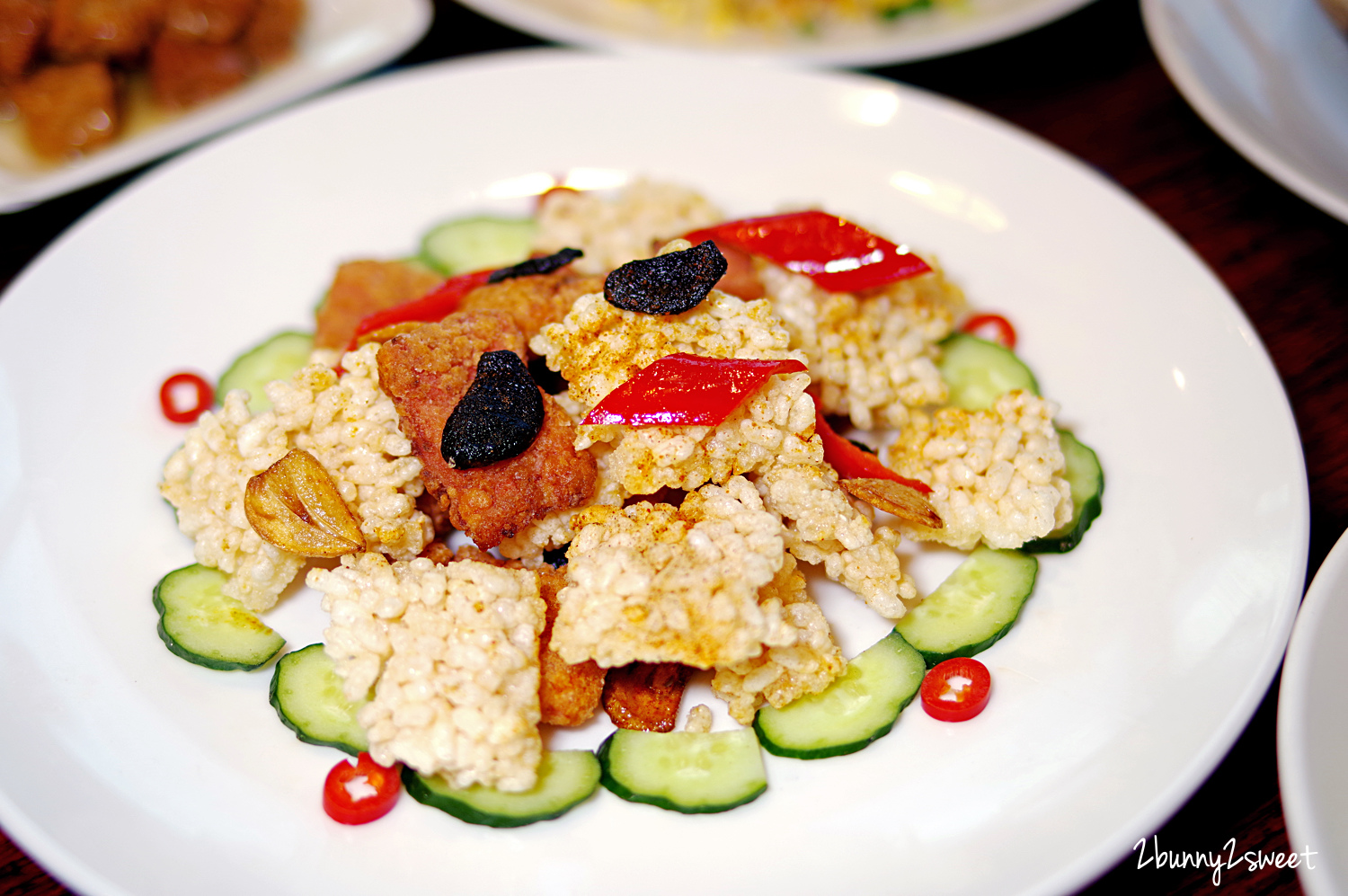 [台北｜大安。美食] 點水樓 SOGO 復興店～精緻美味江南料理 x 古色古香優雅空間 x 2020 全新『增強體力黑蒜頭特餐』｜捷運板南線美食｜捷運文湖線美食｜捷運忠孝復興站餐廳 @兔兒毛毛姊妹花