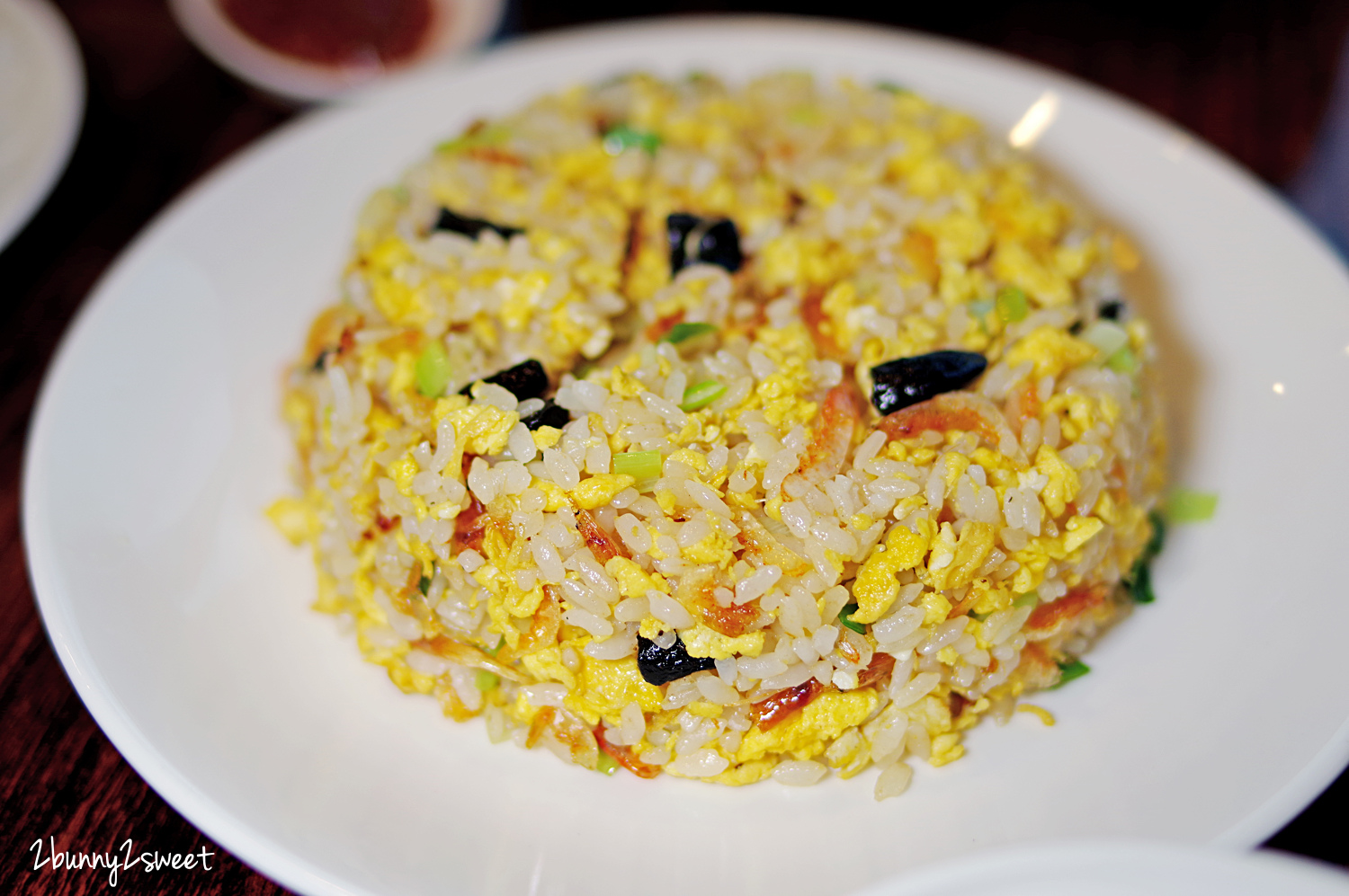 [台北｜大安。美食] 點水樓 SOGO 復興店～精緻美味江南料理 x 古色古香優雅空間 x 2020 全新『增強體力黑蒜頭特餐』｜捷運板南線美食｜捷運文湖線美食｜捷運忠孝復興站餐廳 @兔兒毛毛姊妹花