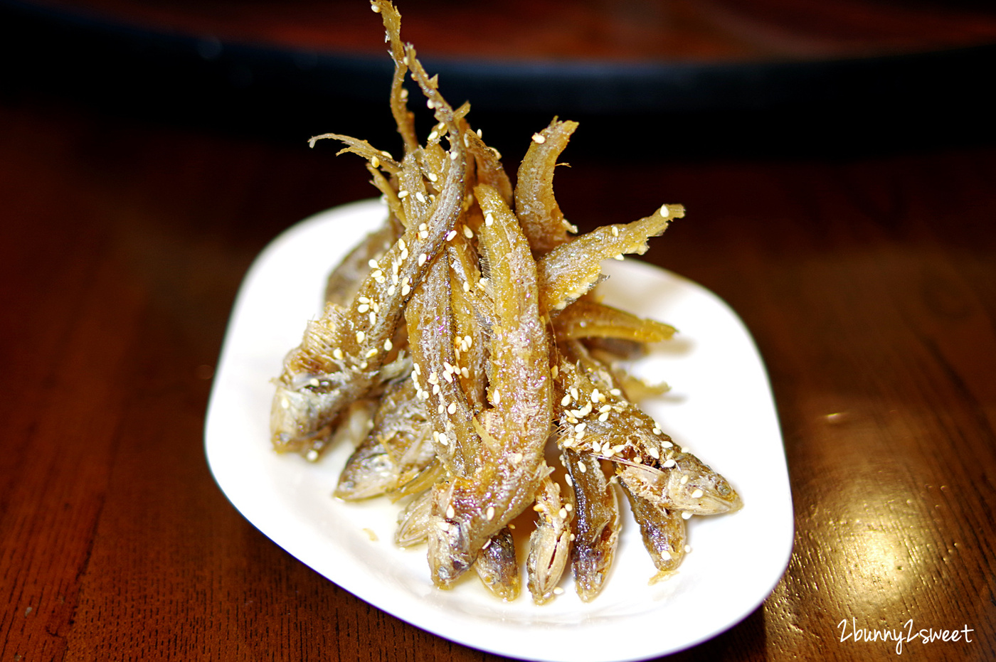 [台北｜大安。美食] 點水樓 SOGO 復興店～精緻美味江南料理 x 古色古香優雅空間 x 2020 全新『增強體力黑蒜頭特餐』｜捷運板南線美食｜捷運文湖線美食｜捷運忠孝復興站餐廳 @兔兒毛毛姊妹花