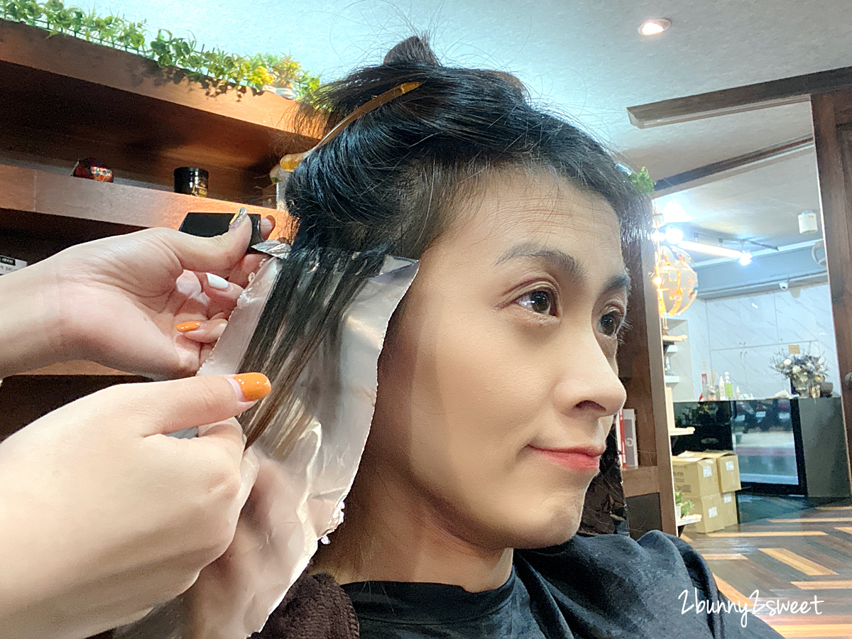 台北中山髮廊推薦》 Starry Hair Design～A-Bu 設計師～自然蓬鬆韓式捲髮、亮眼層次 baby light 挑染、2021 最新流行分層染｜中山推薦人氣髮廊｜中山推薦設計師 @兔兒毛毛姊妹花