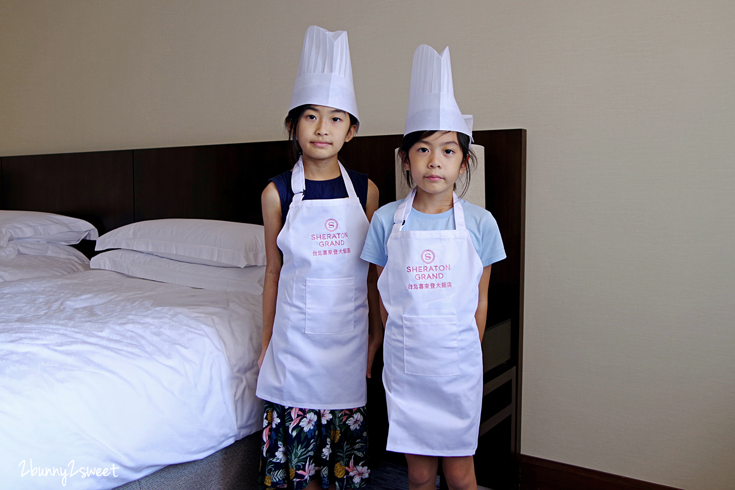 台北親子飯店》台北喜來登大飯店 x 寶貝小學堂～五星飯店 24 小時住好住滿，體驗手作、魔術、科學、積木夏令營課程，還有免費零食、禮物、十二廚早餐｜親子住房專案｜Sheraton Grand Taipei Hotel @兔兒毛毛姊妹花