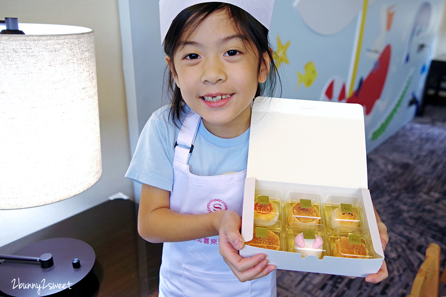台北親子飯店》台北喜來登大飯店 x 寶貝小學堂～五星飯店 24 小時住好住滿，體驗手作、魔術、科學、積木夏令營課程，還有免費零食、禮物、十二廚早餐｜親子住房專案｜Sheraton Grand Taipei Hotel @兔兒毛毛姊妹花