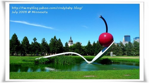 [2009 Monnesota] 湯匙與櫻桃~Minneapolis Sculpture Garden @兔兒毛毛姊妹花