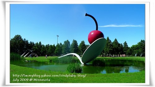 [2009 Monnesota] 湯匙與櫻桃~Minneapolis Sculpture Garden @兔兒毛毛姊妹花