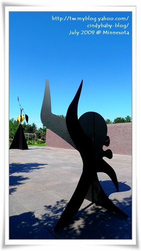 [2009 Monnesota] 湯匙與櫻桃~Minneapolis Sculpture Garden @兔兒毛毛姊妹花