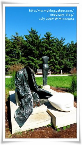[2009 Monnesota] 湯匙與櫻桃~Minneapolis Sculpture Garden @兔兒毛毛姊妹花