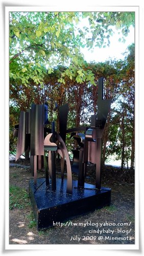 [2009 Monnesota] 湯匙與櫻桃~Minneapolis Sculpture Garden @兔兒毛毛姊妹花