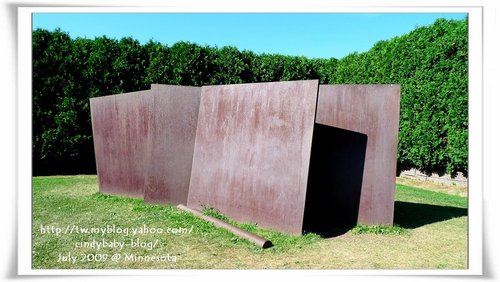 [2009 Monnesota] 湯匙與櫻桃~Minneapolis Sculpture Garden @兔兒毛毛姊妹花
