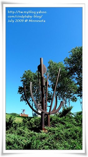 [2009 Monnesota] 湯匙與櫻桃~Minneapolis Sculpture Garden @兔兒毛毛姊妹花