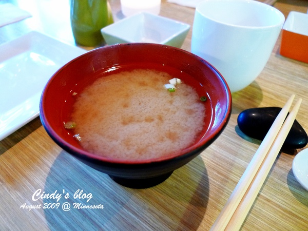 [EAT@Minnesota] OBENTO-YA Japanese Bistro @兔兒毛毛姊妹花