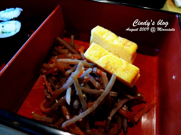 [EAT@Minnesota] OBENTO-YA Japanese Bistro @兔兒毛毛姊妹花