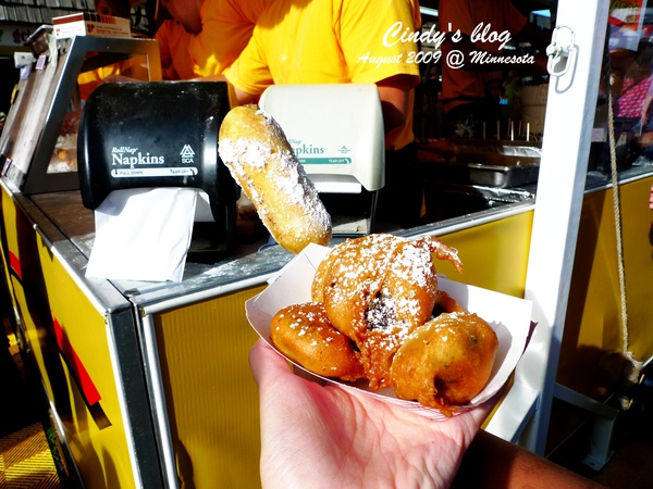 [2009 Minnesota] State Fair~美式食物吃到吐 (1) @兔兒毛毛姊妹花