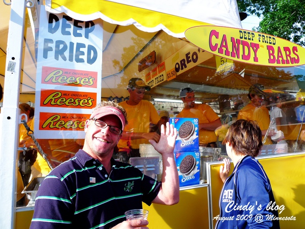 [2009 Minnesota] State Fair~美式食物吃到吐 (1) @兔兒毛毛姊妹花