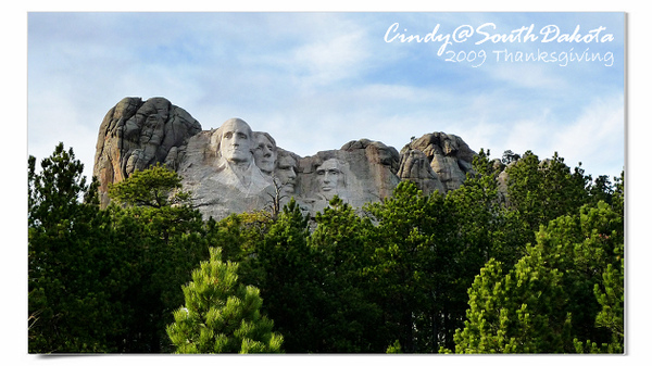 [2009 South Dakota] 感恩狂飆之旅(六)~仰望。總統山 @兔兒毛毛姊妹花