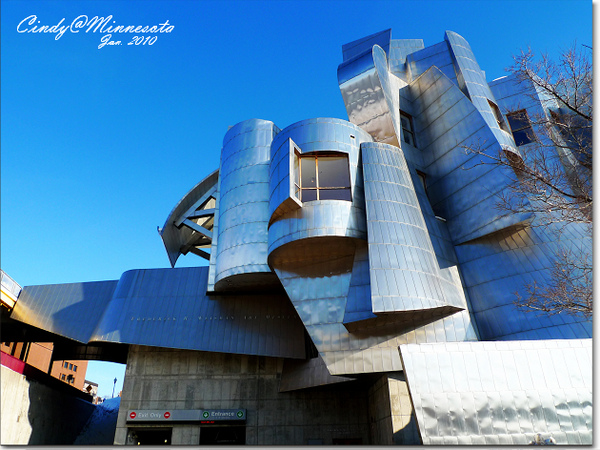[2010 Minnesota] Frederick R Weisman Art Museum @兔兒毛毛姊妹花