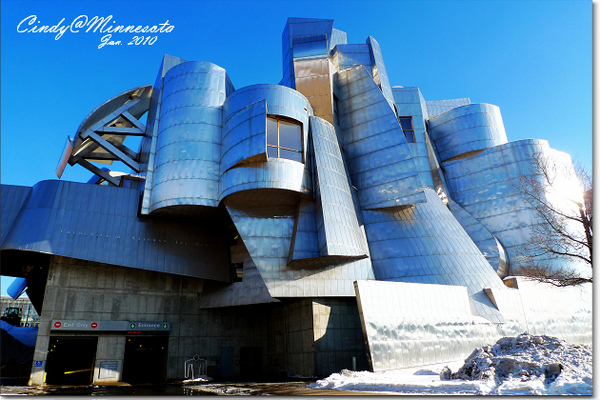 [2010 Minnesota] Frederick R Weisman Art Museum @兔兒毛毛姊妹花