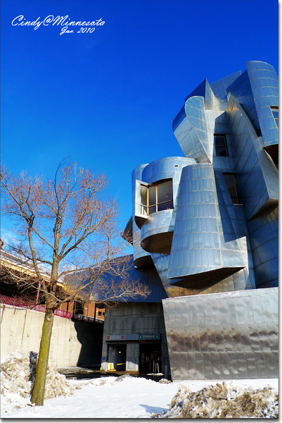 [2010 Minnesota] Frederick R Weisman Art Museum @兔兒毛毛姊妹花