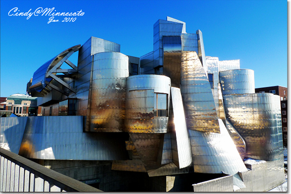 [2010 Minnesota] Frederick R Weisman Art Museum @兔兒毛毛姊妹花