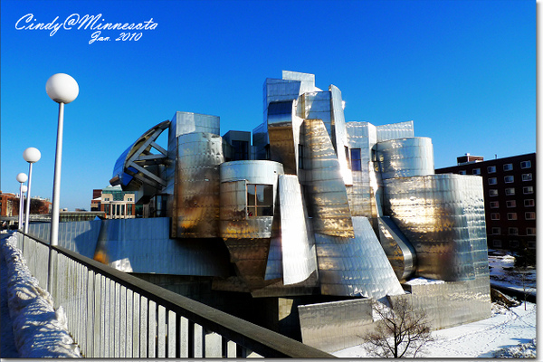[2010 Minnesota] Frederick R Weisman Art Museum @兔兒毛毛姊妹花