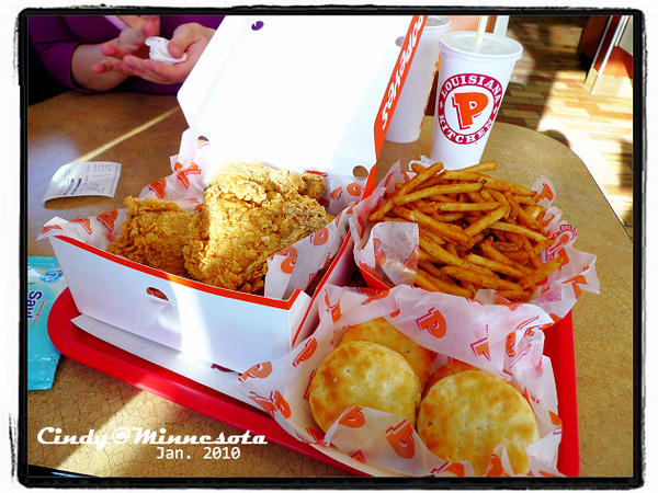 [EAT@TwinCity] 這不是肯德基!!這是更好吃的 Popeyes 炸雞~ @兔兒毛毛姊妹花