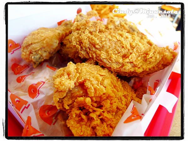 [EAT@TwinCity] 這不是肯德基!!這是更好吃的 Popeyes 炸雞~ @兔兒毛毛姊妹花