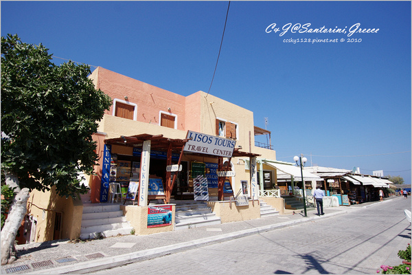 [2010 Greece] 。第十九章。紅沙灘、黑沙灘 & 卡馬利海灘 @兔兒毛毛姊妹花