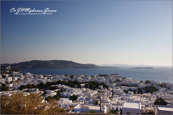 [2010 Greece] 。第八章。 Mykonos 的純白 Starbucks & 孤單的波尼風車 @兔兒毛毛姊妹花