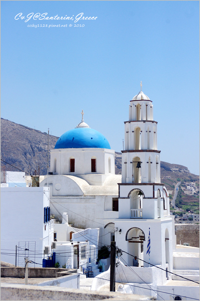 [2010 Greece] 。第十七章。走進 Megalochori 小徑，尋找藍頂教堂 @兔兒毛毛姊妹花