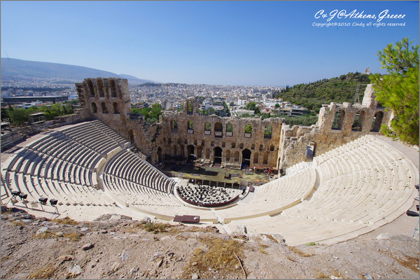 [2010 Greece] 。第一章。 登上衛城之丘，仰望千年神殿 @兔兒毛毛姊妹花